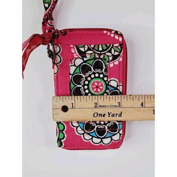 Vera Bradley Carry All Wristlet In Paisley Pattern Wallet Coin Purse Pink - Picture 5 of 5